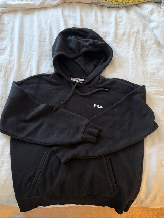 Fila Other - Fila Black Pullover Hoodie - M